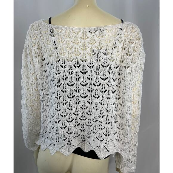 NWT CCK Style White Crochet crewneck with large sexy neck, scalloped size medium - Picture 8 of 12